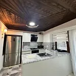 - Apartamento