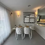 Apartamento - İçmeler