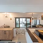 Marmaris İçmeler
