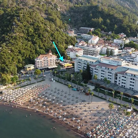 - Apartamento İçmeler